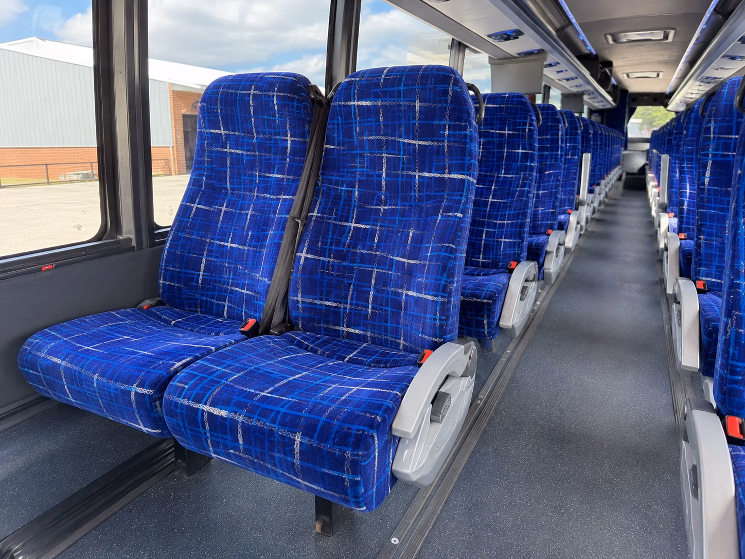 compare buses for corporate dinners off sites and team events