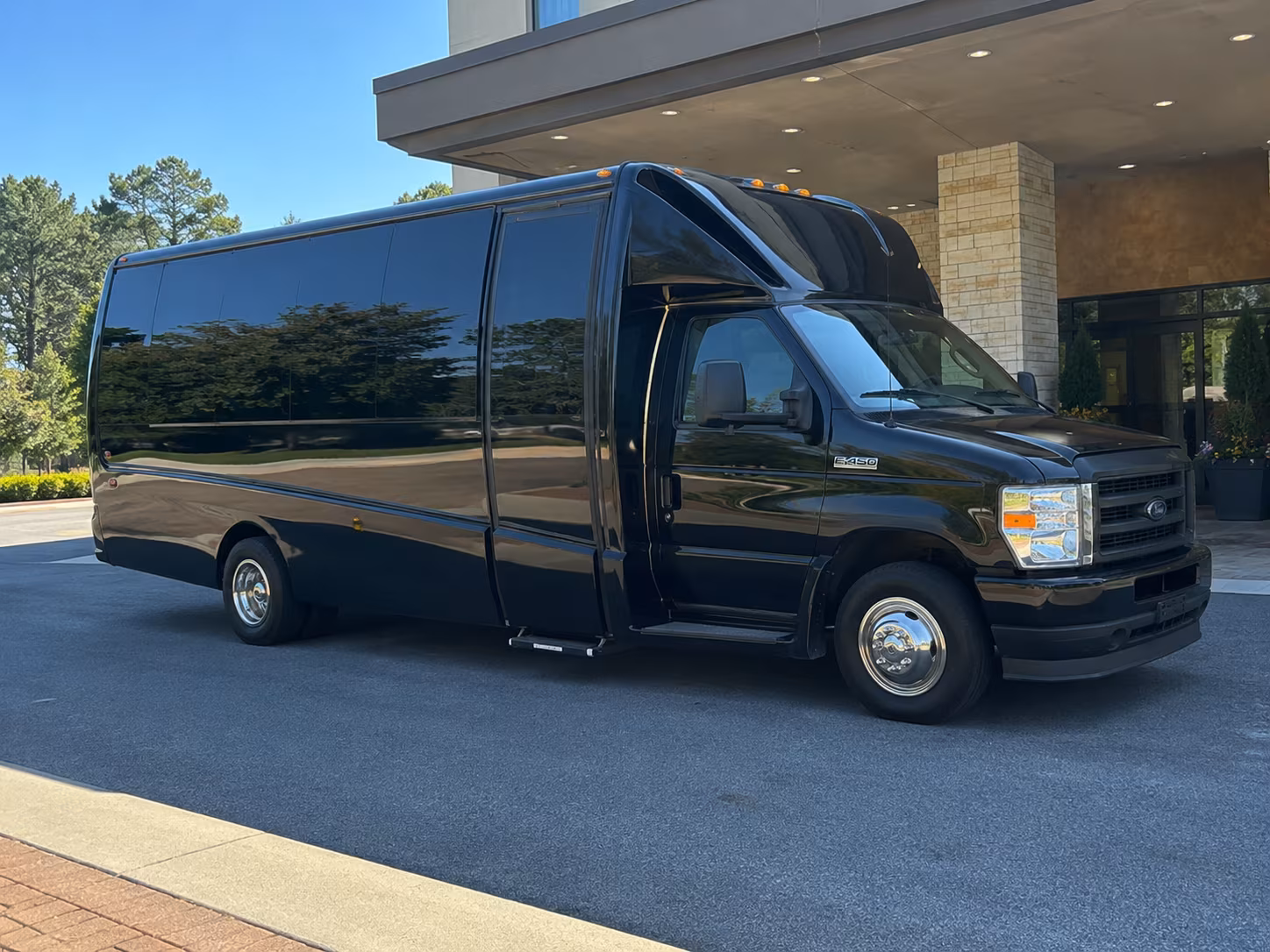 how the type of bus changes the price in vancouver washington