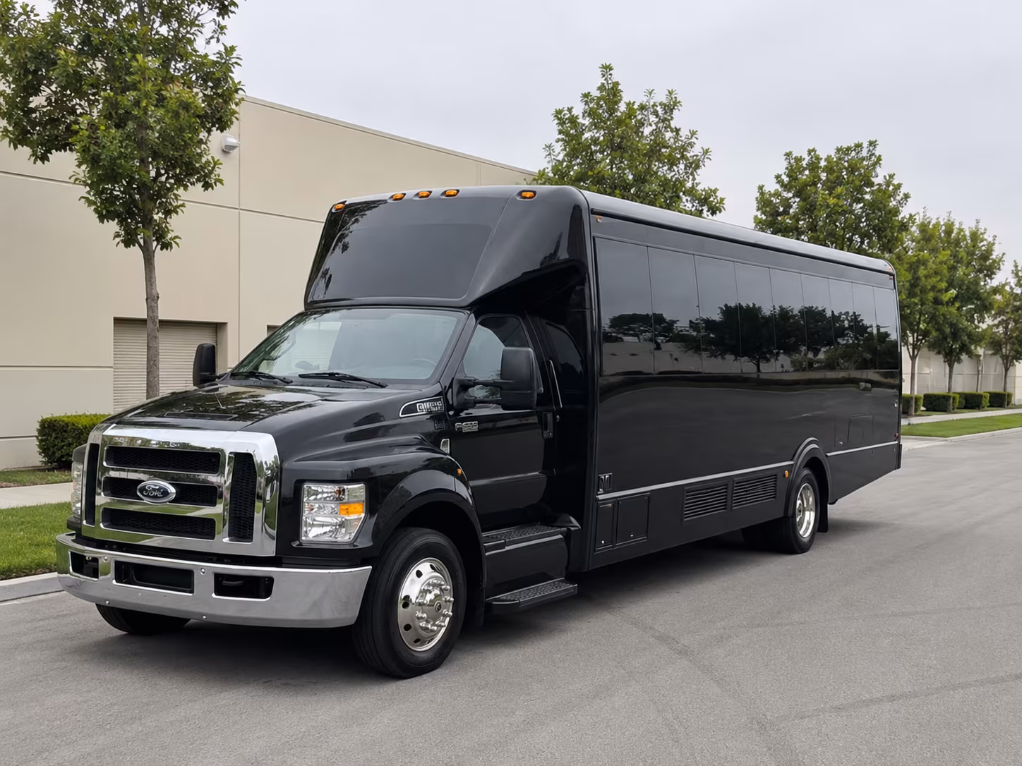 salem prom party bus rentals in salem