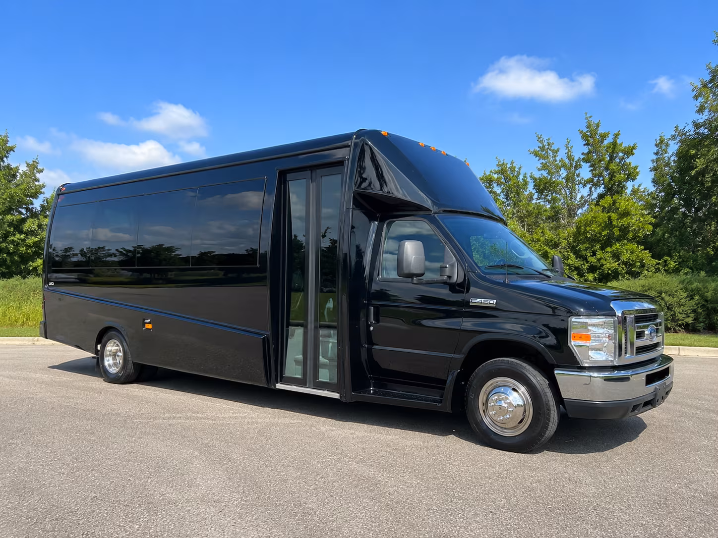 tigard coordinate team and fan travel with tigard bus rentals